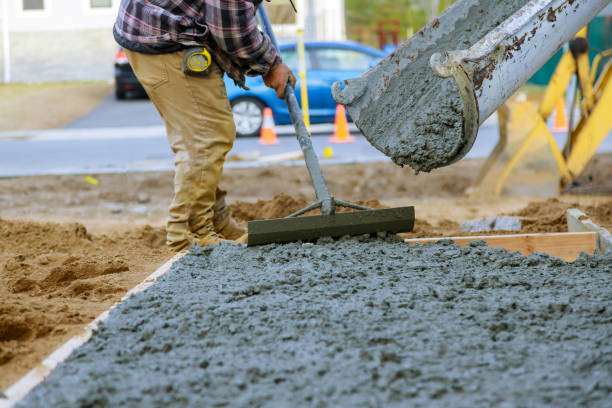 Best Concrete Driveway Installation in Taft Heights, CA